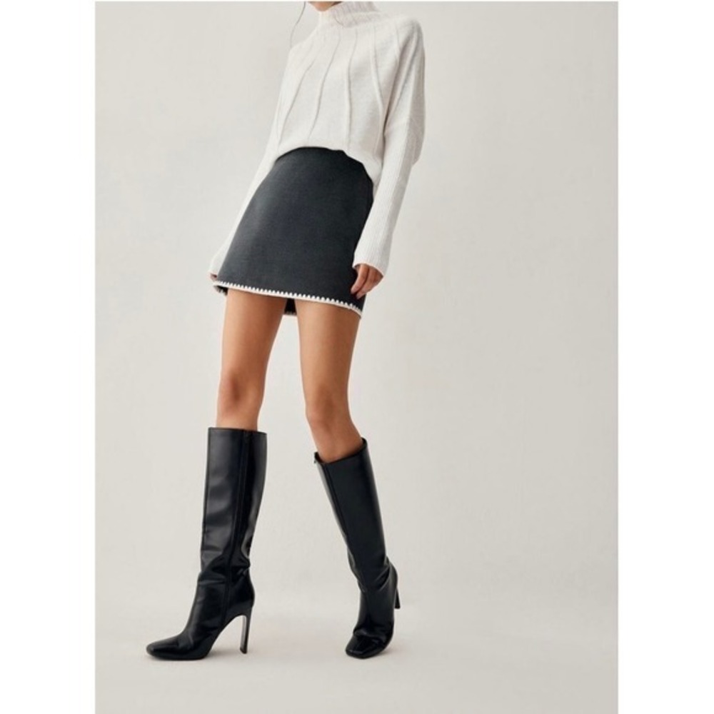 Commense Embroidered Trim‎ Mini Skirt size XS/2
